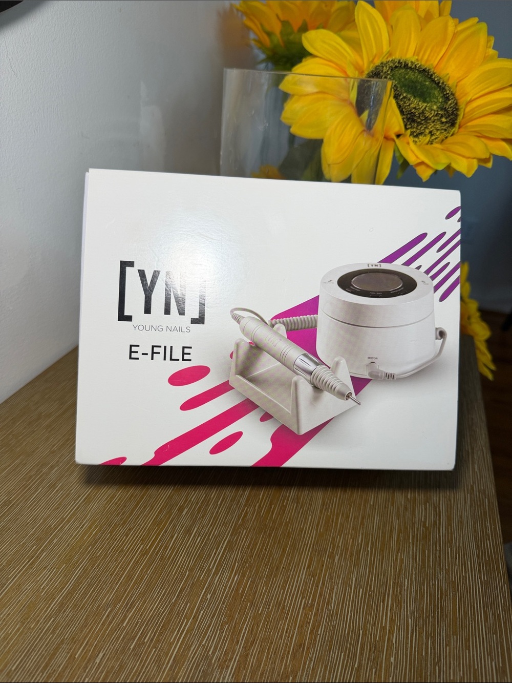 [YN] Young Nails E-File Electric Nail Drill - White with Pink Accents